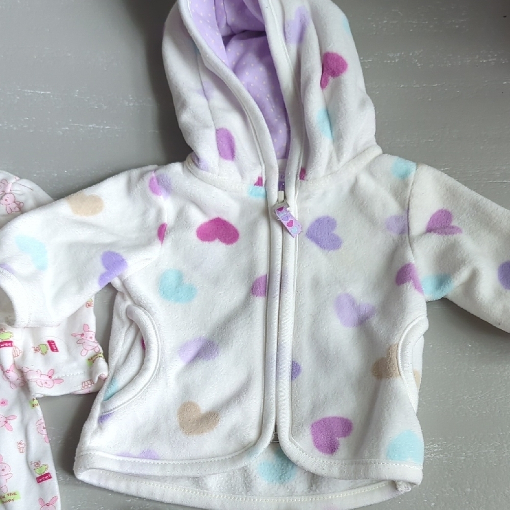 Adorable Baby Clothing‎ Set with Bunny Design image 3